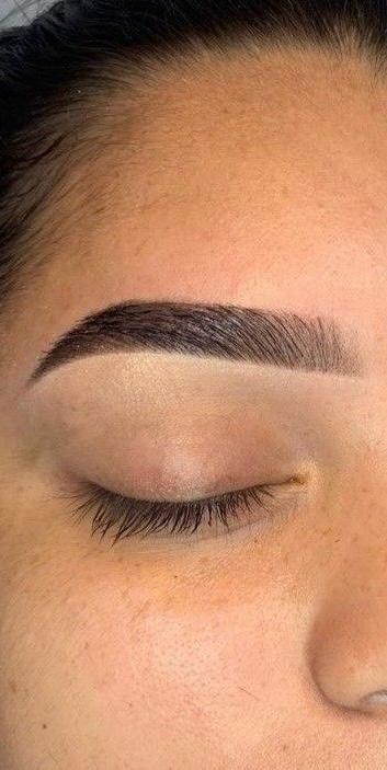 Brows after using Browme tint
